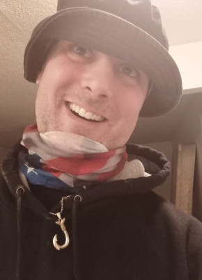MATTHEW Bordalo, 43, United States of America, Manchester (State of New Hampshire)