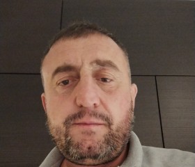Jorjik, 45 лет, الريان