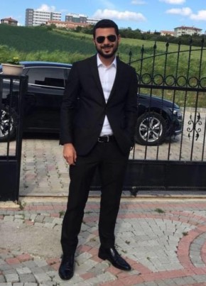 Arif, 31, Türkiye Cumhuriyeti, İstanbul