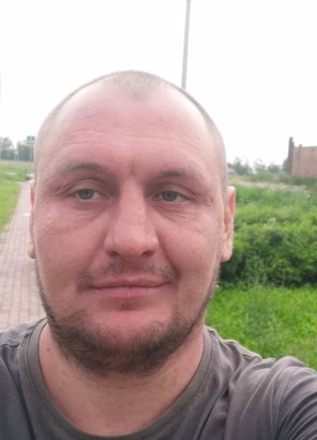 Иван, 40, Россия, Красногорск