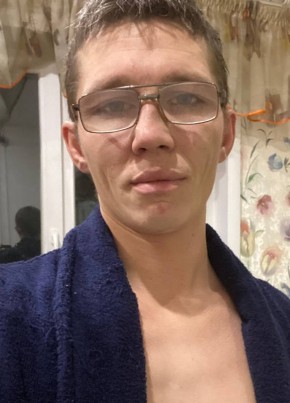 Aleksey, 33, Russia, Bodaybo