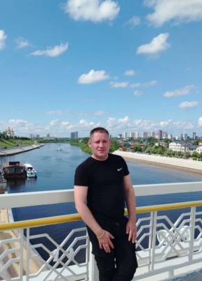 Александр из Краснотурьинска 33 года