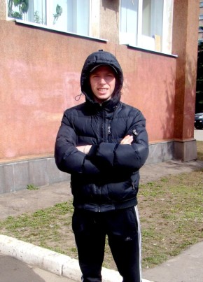 Максим Арефьев