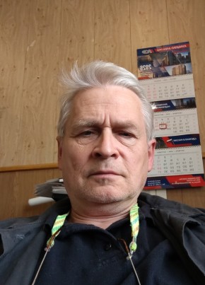 Александр из Москвы 64 года