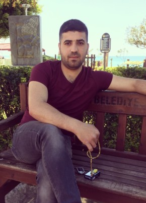 hakan, 26, Türkiye Cumhuriyeti, Büyük Kızılhisar