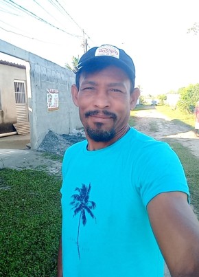 Isvaldo из São Jorgé dos Ilhéos 49 лет