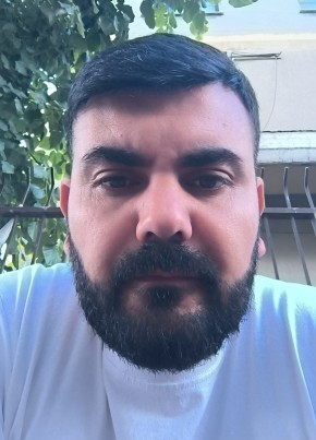Faik из İstanbul 37 лет