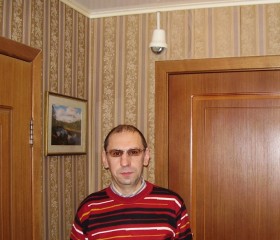 Евгений, 46 лет, Череповец