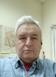 Александр, 65 лет, Санкт-Петербург