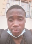 Wilson, 18, Ebolowa