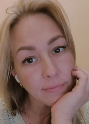 Людмила, 41, Россия, Псков