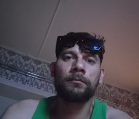 Con, 35, Liege