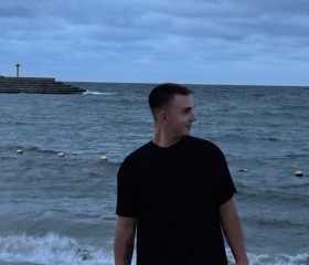 Sergei, 20, Takaoka