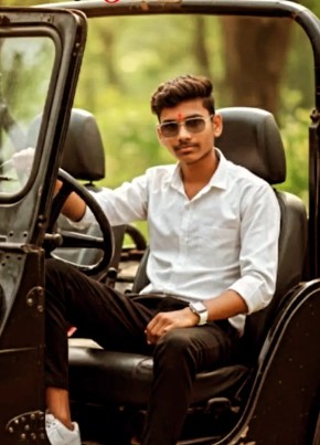 K_R из Kathmandu 19 лет