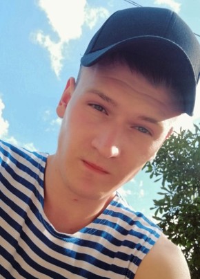 Максим, 25, Россия, Клинцы