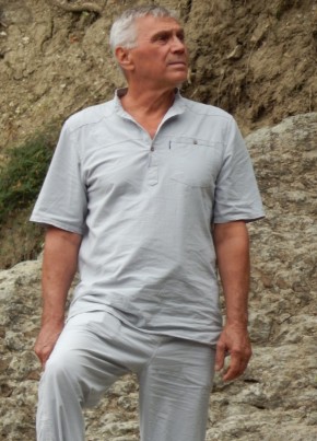 Александр, 63, Россия, Махачкала