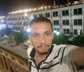 H, 42, Aswan