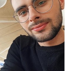 Dmitriy, 28, Budapest