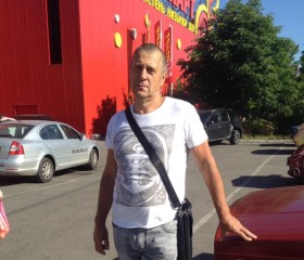 Александр, 67 лет, Кемерово
