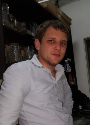 Олег Скоробогатов, 29, Россия, Ярославль