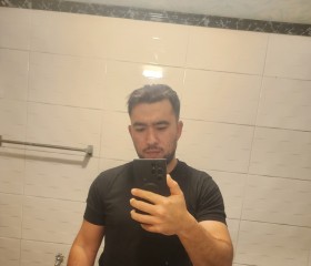 Shahboz, 26, Suncheon