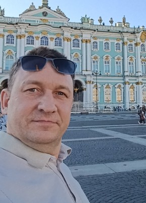 Юрий из Санкт-Петербурга 46 лет