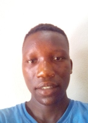 Paulino, 19, República de Moçambique, Beira