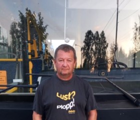 Valeriy, 56, Pushkin