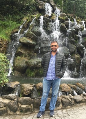 Erhan, 45, Türkiye Cumhuriyeti, İstanbul