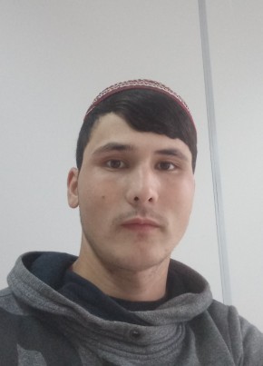 Джелалледдин из Зеленограда 18 лет