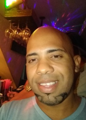 Ignacio, 35, República de Cuba, Colón