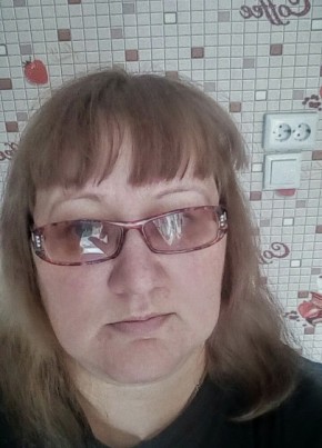 Ольга, 54, Россия, Среднеуральск