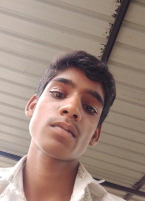 Vikash Darade, 18, India, Pimpri