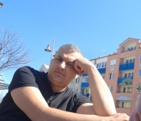 Rados, 37, Sarajevo
