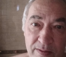 Валерий, 70 лет, Геленджик