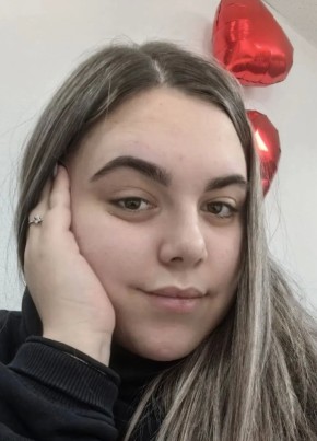 Юля из Иркутска 23 года