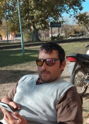 Maxi Cordoba, 34, República Argentina, Mercedes (Buenos Aires)