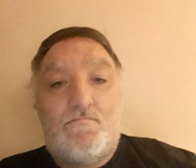 Gomez, 48, Agen