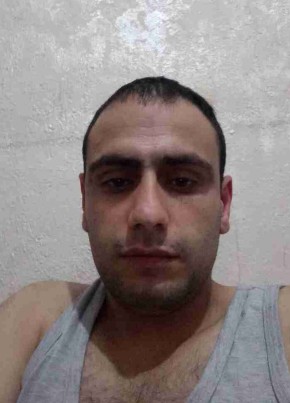 Abbas, 25, Türkiye Cumhuriyeti, Torbalı