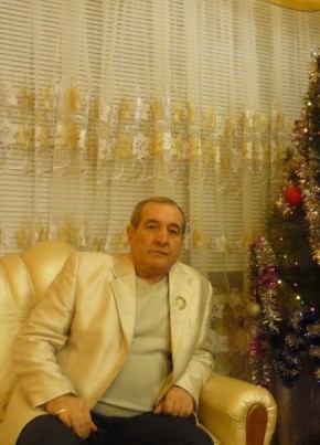 Василий, 61, Україна, Луганськ
