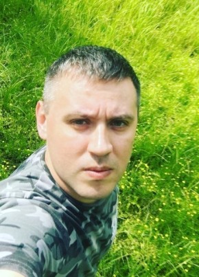 Mikhail, 35, Russia, Moscow