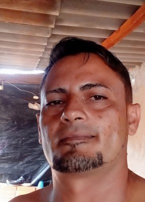 Fabiano, 35, República Federativa do Brasil, Diamantino