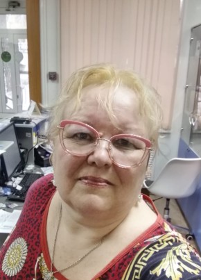 Лара, 62, Россия, Златоуст