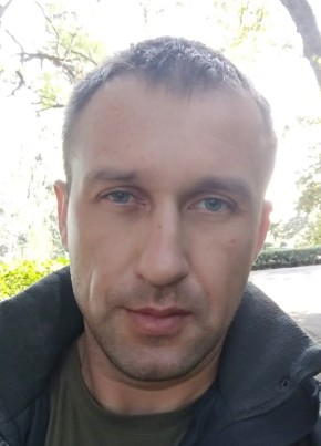 парень, 42, Россия, Ялта