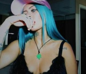 Bruna, 22, Americana