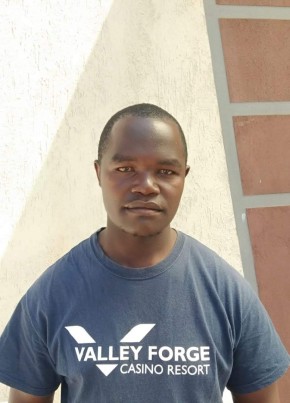 Geoffrey, 35, Kenya, Nairobi