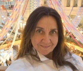 Yuliya, 50, Saint Petersburg