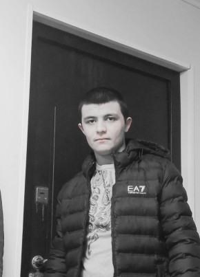 Доник, 25, Россия, Амурск