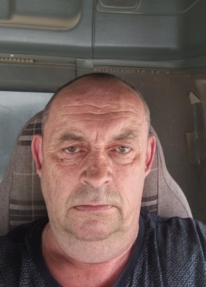 Александр из Новосибирска 52 года