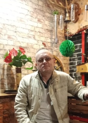 Алексей из Северска 49 лет